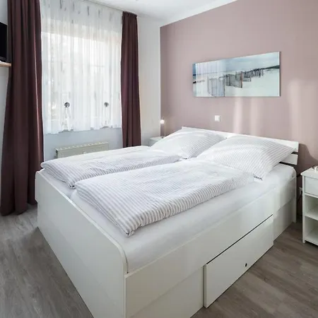 アパート Bielefeld 15 *