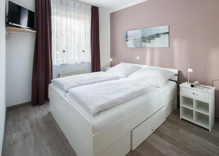 Daire Bielefeld 15 *